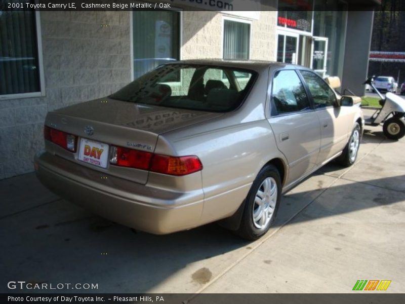 Cashmere Beige Metallic / Oak 2001 Toyota Camry LE