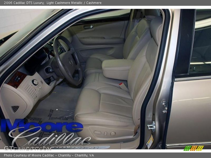 Light Cashmere Metallic / Cashmere 2006 Cadillac DTS Luxury