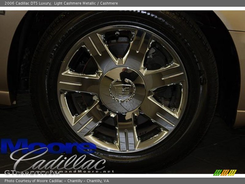 Light Cashmere Metallic / Cashmere 2006 Cadillac DTS Luxury