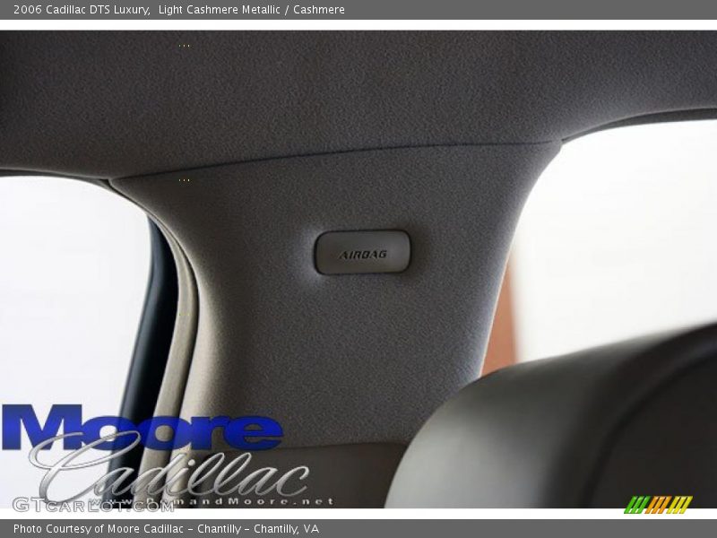 Light Cashmere Metallic / Cashmere 2006 Cadillac DTS Luxury