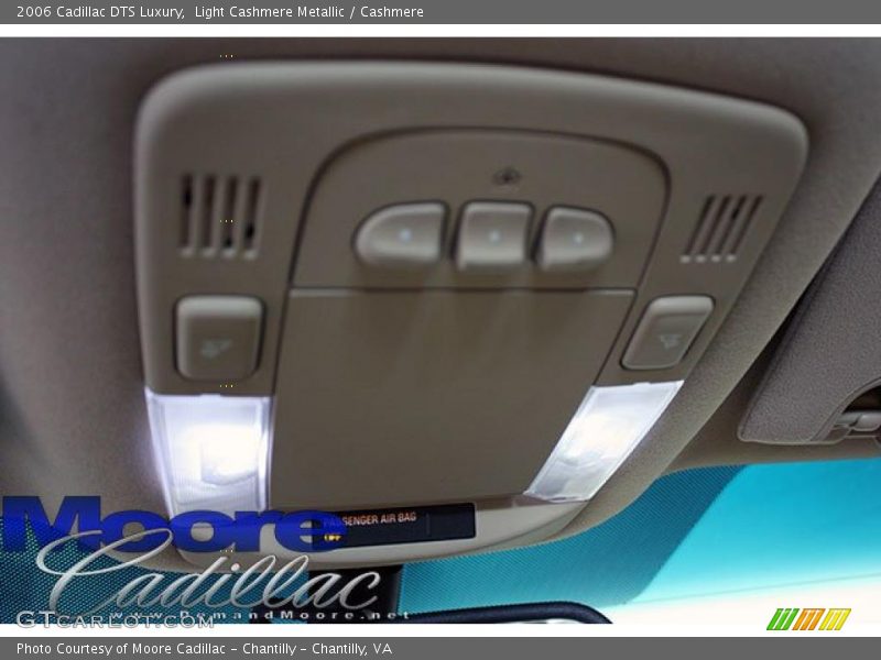 Light Cashmere Metallic / Cashmere 2006 Cadillac DTS Luxury