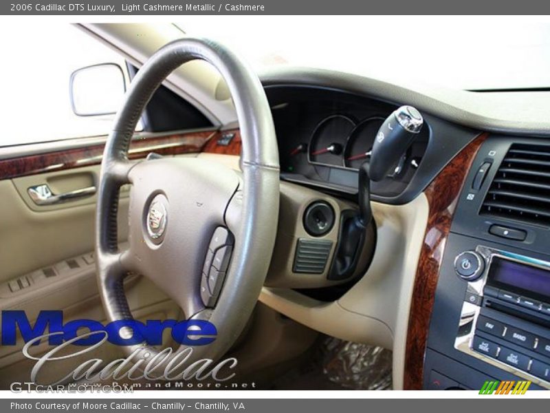 Light Cashmere Metallic / Cashmere 2006 Cadillac DTS Luxury