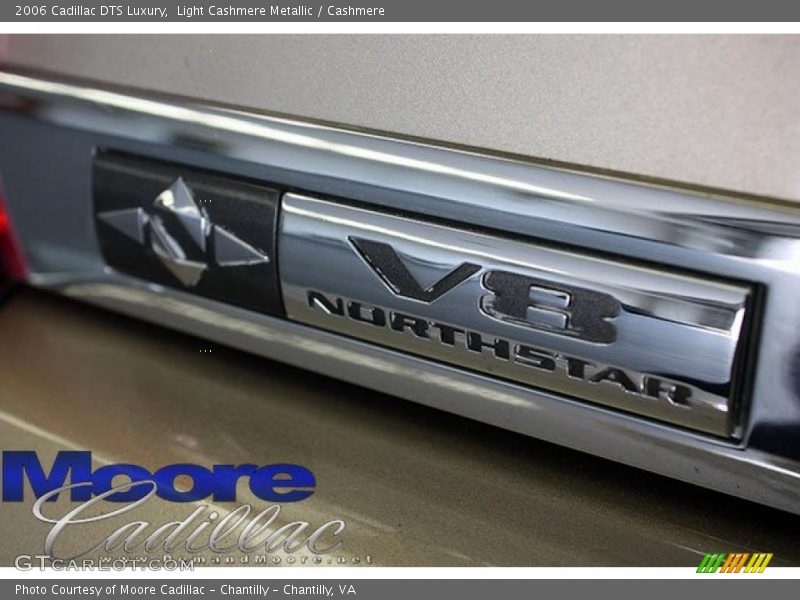 Light Cashmere Metallic / Cashmere 2006 Cadillac DTS Luxury