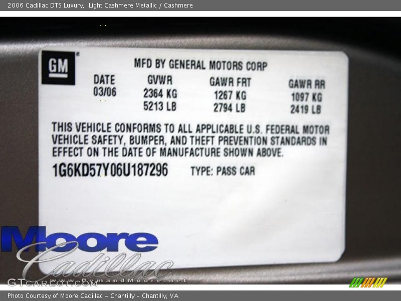 Light Cashmere Metallic / Cashmere 2006 Cadillac DTS Luxury