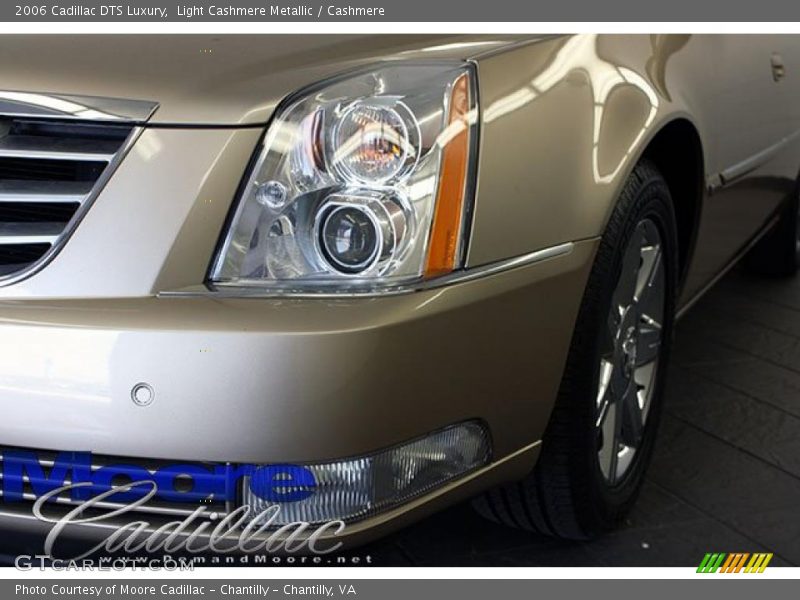 Light Cashmere Metallic / Cashmere 2006 Cadillac DTS Luxury