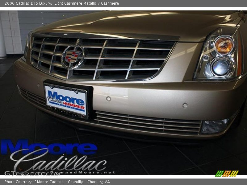Light Cashmere Metallic / Cashmere 2006 Cadillac DTS Luxury