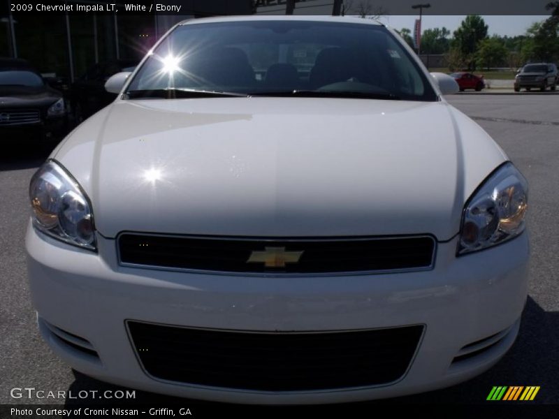 White / Ebony 2009 Chevrolet Impala LT
