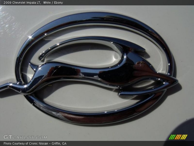 White / Ebony 2009 Chevrolet Impala LT