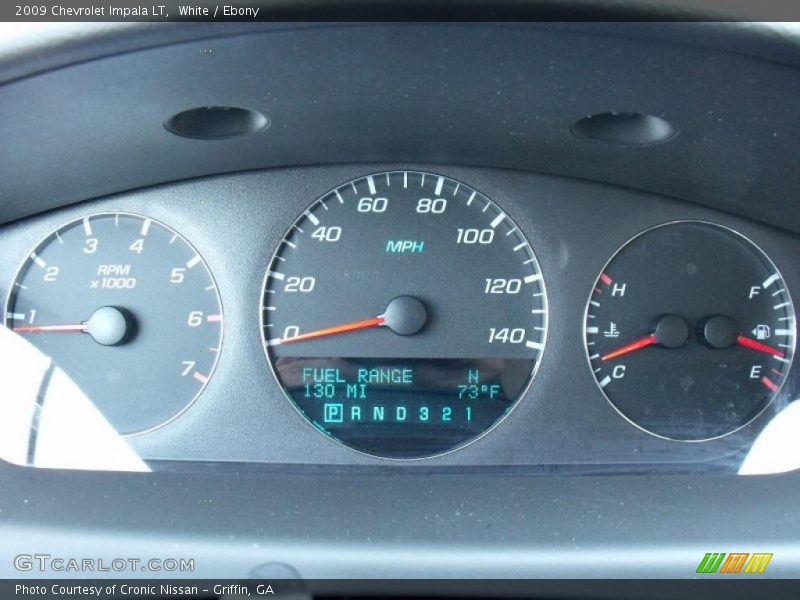 White / Ebony 2009 Chevrolet Impala LT