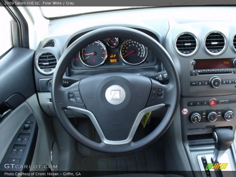 Polar White / Gray 2009 Saturn VUE XE