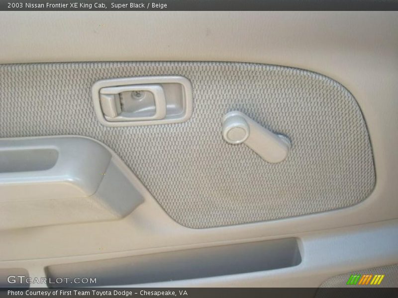 Super Black / Beige 2003 Nissan Frontier XE King Cab
