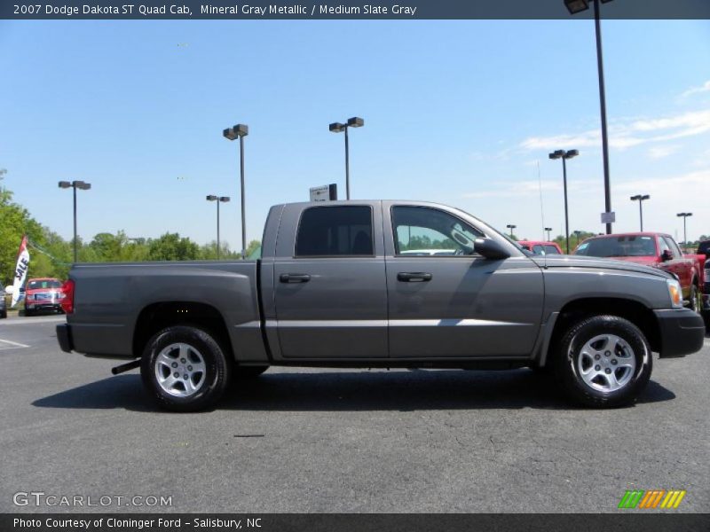 Mineral Gray Metallic / Medium Slate Gray 2007 Dodge Dakota ST Quad Cab