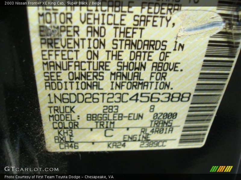 Super Black / Beige 2003 Nissan Frontier XE King Cab
