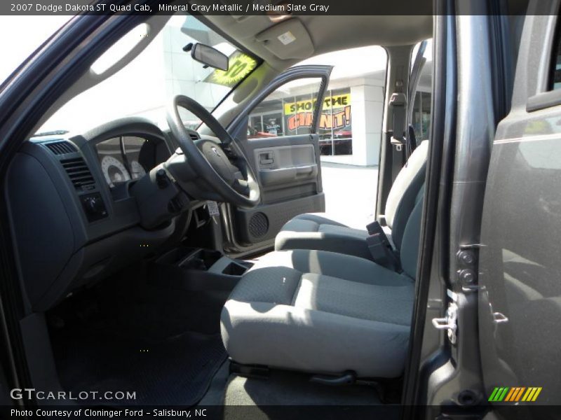 Mineral Gray Metallic / Medium Slate Gray 2007 Dodge Dakota ST Quad Cab