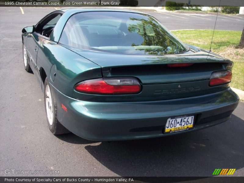 Polo Green Metallic / Dark Gray 1995 Chevrolet Camaro Coupe