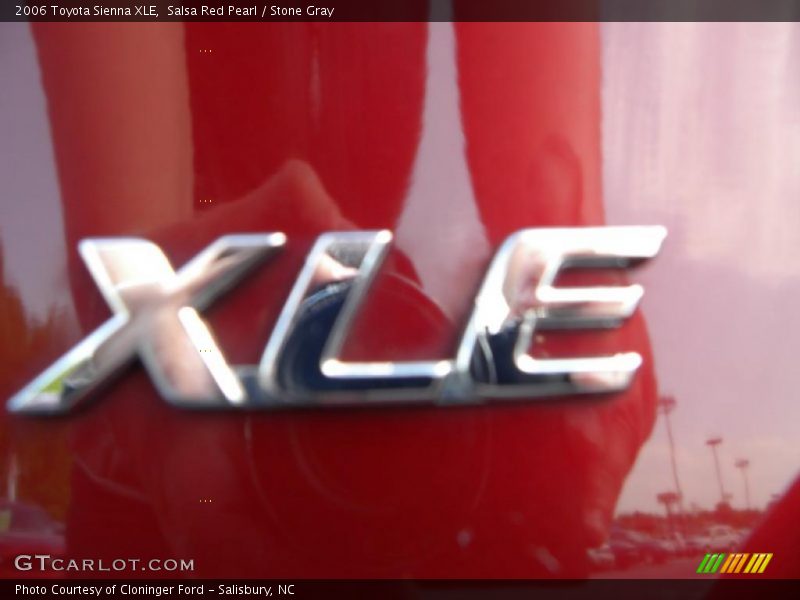 Salsa Red Pearl / Stone Gray 2006 Toyota Sienna XLE