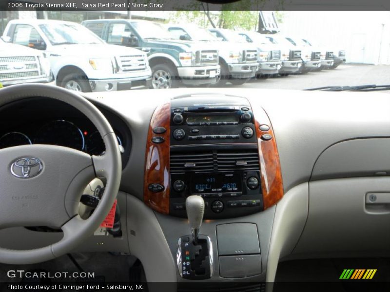 Salsa Red Pearl / Stone Gray 2006 Toyota Sienna XLE