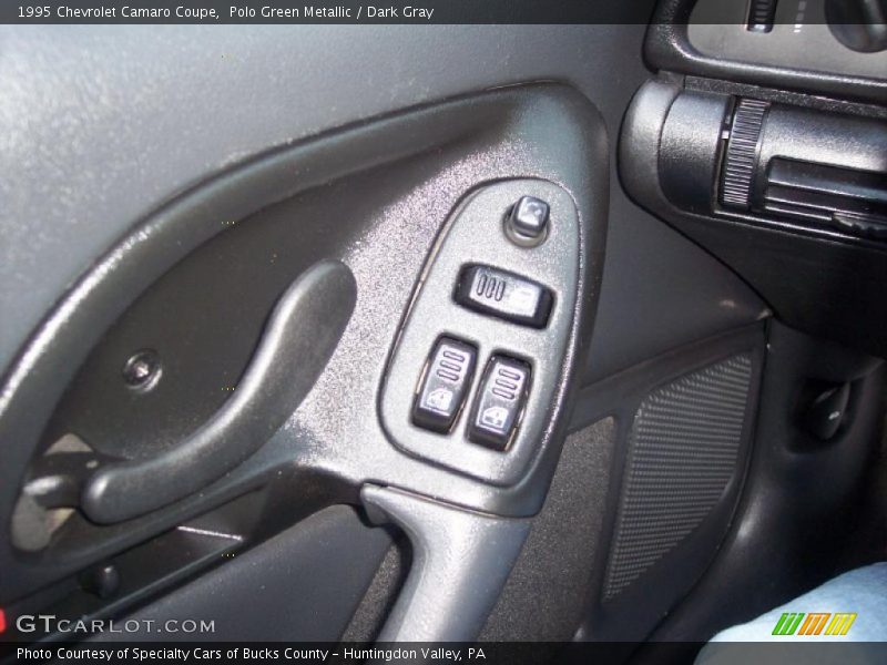 Controls of 1995 Camaro Coupe