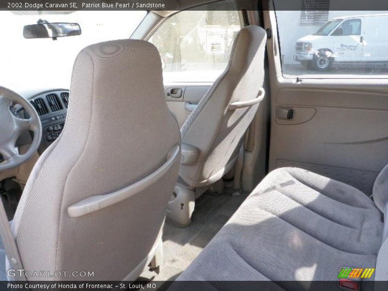 Patriot Blue Pearl / Sandstone 2002 Dodge Caravan SE