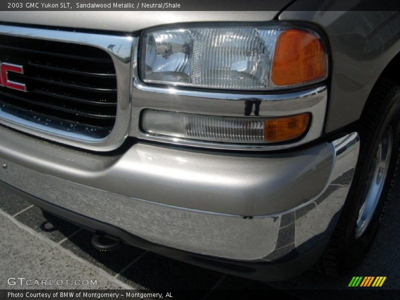 Sandalwood Metallic / Neutral/Shale 2003 GMC Yukon SLT