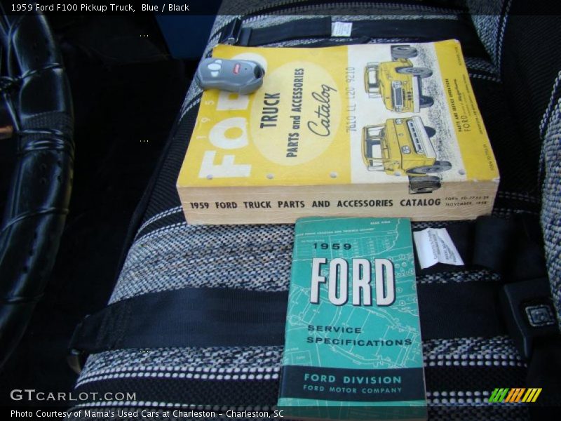 Blue / Black 1959 Ford F100 Pickup Truck