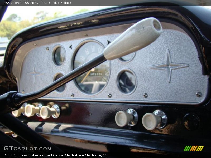 Blue / Black 1959 Ford F100 Pickup Truck