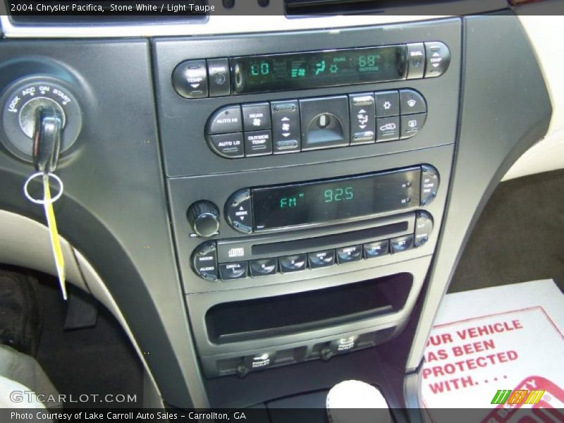Stone White / Light Taupe 2004 Chrysler Pacifica