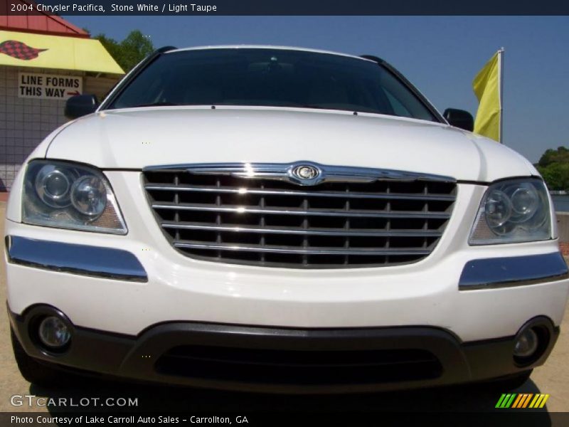 Stone White / Light Taupe 2004 Chrysler Pacifica