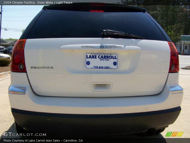 Stone White / Light Taupe 2004 Chrysler Pacifica