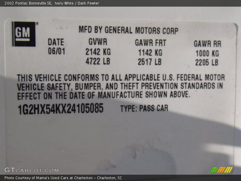 Ivory White / Dark Pewter 2002 Pontiac Bonneville SE
