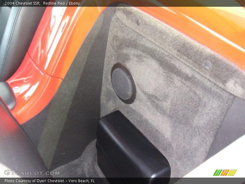Redline Red / Ebony 2004 Chevrolet SSR