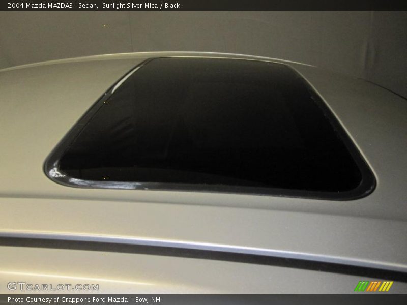 Sunlight Silver Mica / Black 2004 Mazda MAZDA3 i Sedan