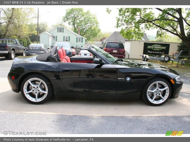 Jet Black / Dream Red 2007 BMW Z4 3.0si Roadster