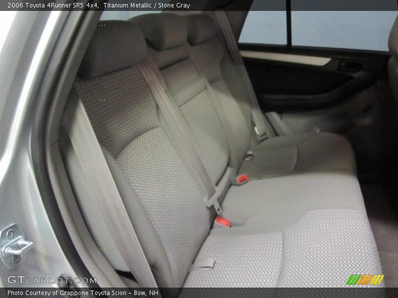 Titanium Metallic / Stone Gray 2006 Toyota 4Runner SR5 4x4