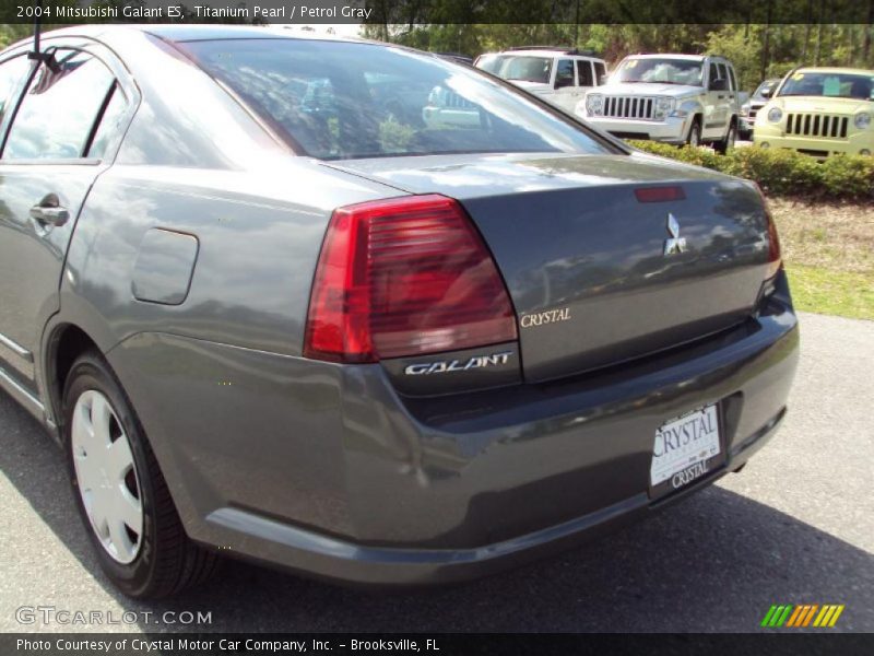 Titanium Pearl / Petrol Gray 2004 Mitsubishi Galant ES