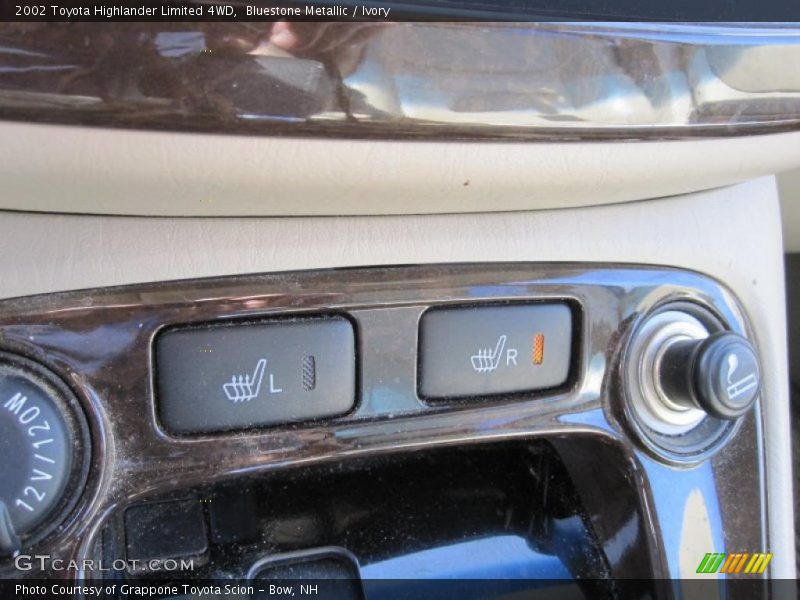 Bluestone Metallic / Ivory 2002 Toyota Highlander Limited 4WD