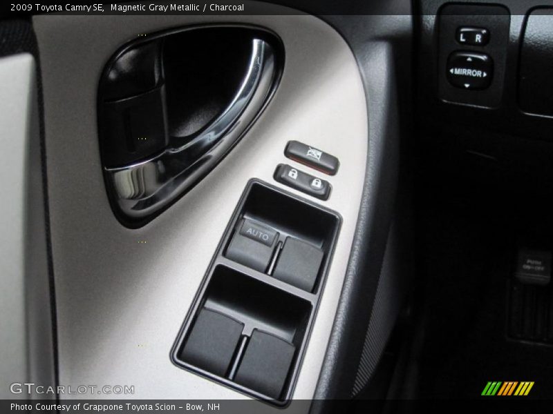 Magnetic Gray Metallic / Charcoal 2009 Toyota Camry SE