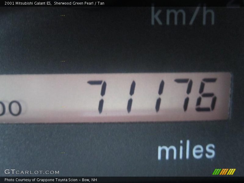 Sherwood Green Pearl / Tan 2001 Mitsubishi Galant ES