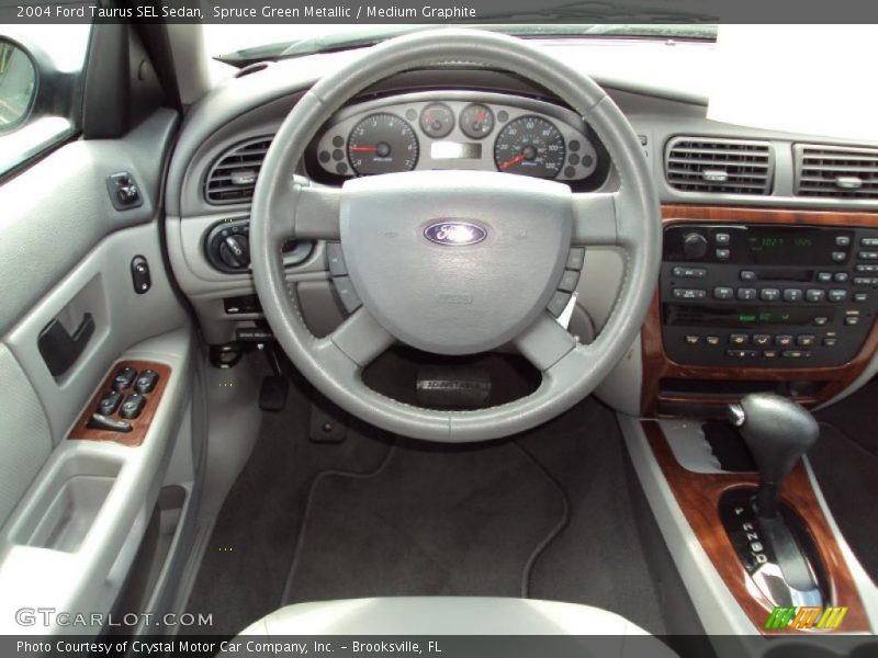 Spruce Green Metallic / Medium Graphite 2004 Ford Taurus SEL Sedan