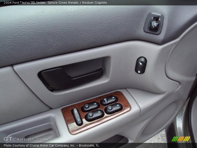 Spruce Green Metallic / Medium Graphite 2004 Ford Taurus SEL Sedan