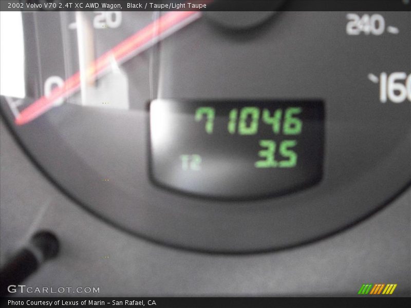 Black / Taupe/Light Taupe 2002 Volvo V70 2.4T XC AWD Wagon