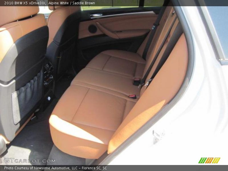 Alpine White / Saddle Brown 2010 BMW X5 xDrive30i