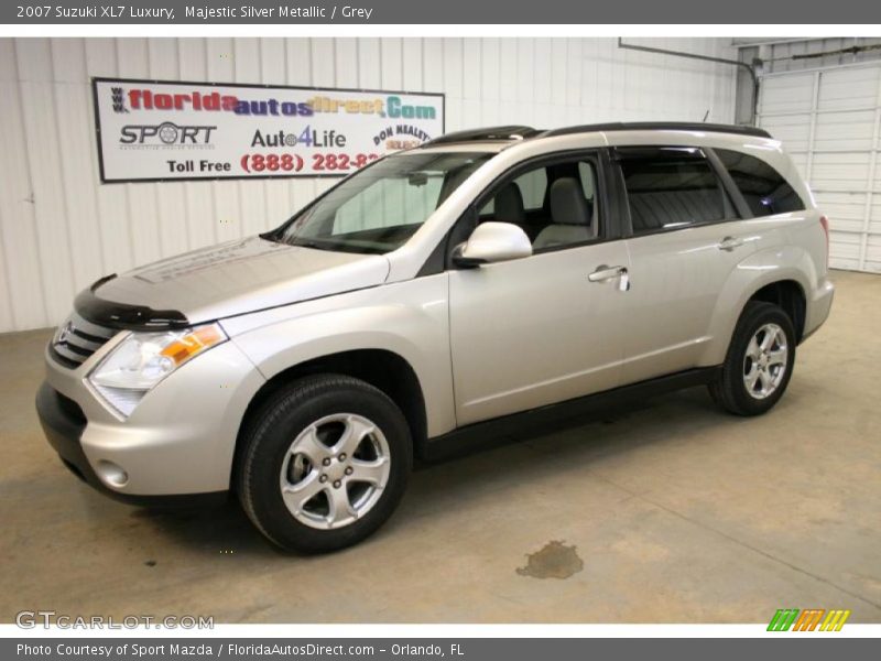 Majestic Silver Metallic / Grey 2007 Suzuki XL7 Luxury