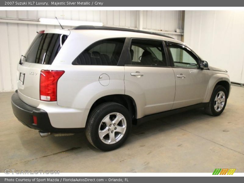 Majestic Silver Metallic / Grey 2007 Suzuki XL7 Luxury