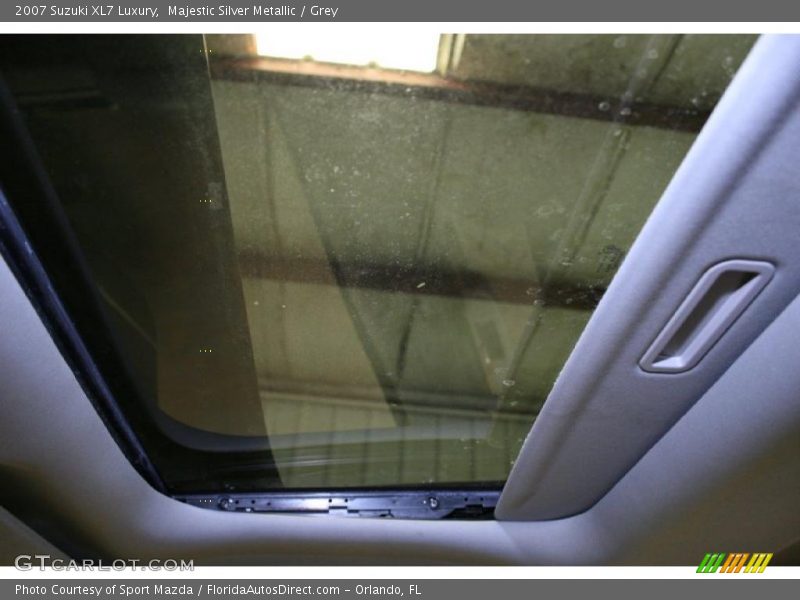 Majestic Silver Metallic / Grey 2007 Suzuki XL7 Luxury