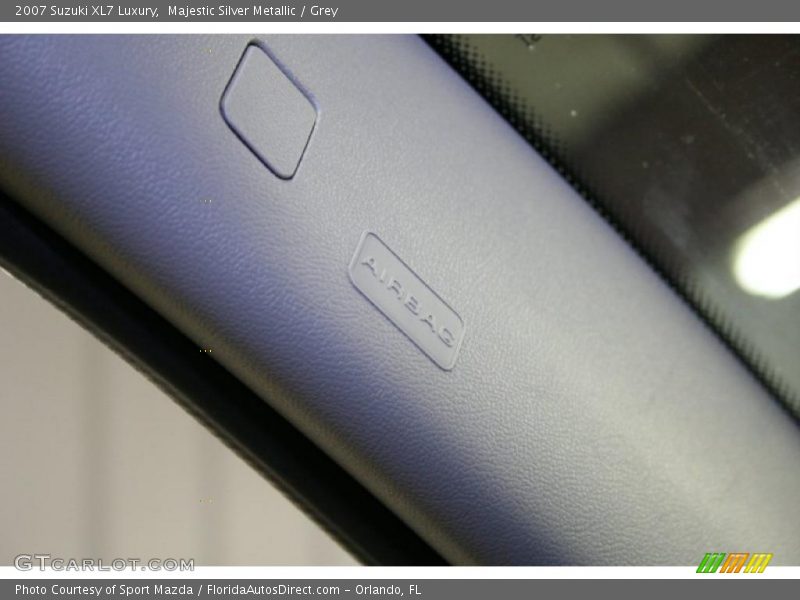 Majestic Silver Metallic / Grey 2007 Suzuki XL7 Luxury
