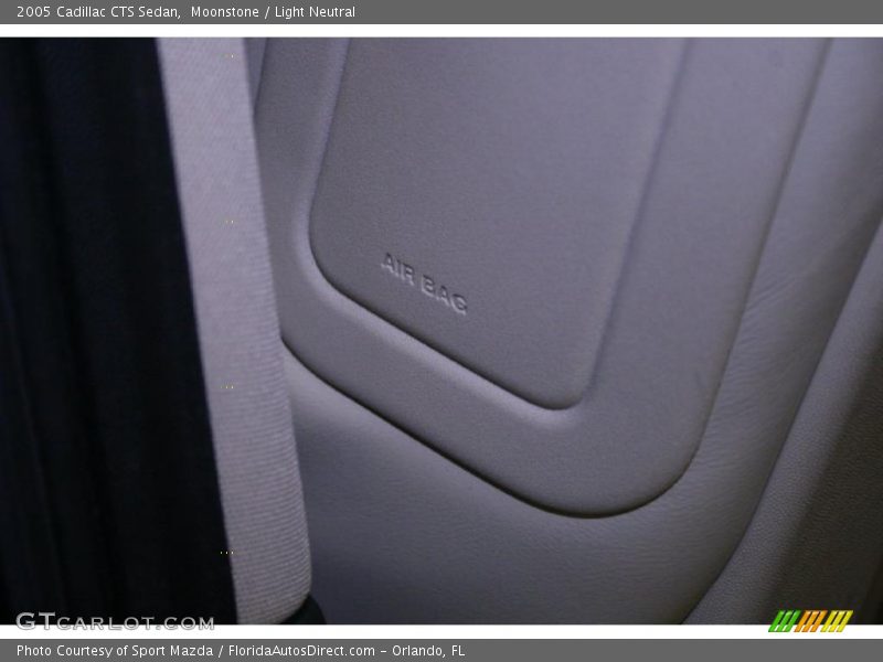 Moonstone / Light Neutral 2005 Cadillac CTS Sedan