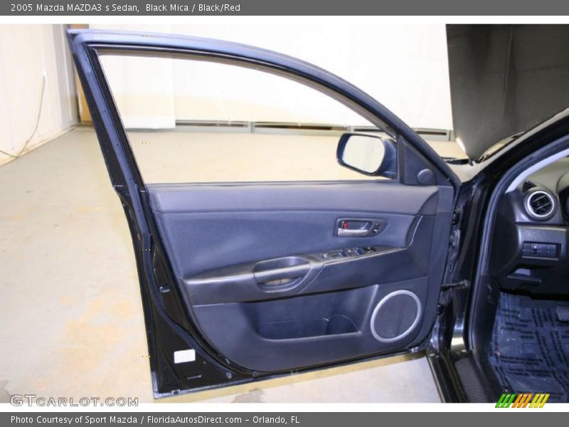 Black Mica / Black/Red 2005 Mazda MAZDA3 s Sedan