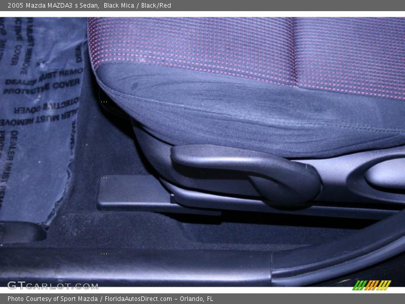 Black Mica / Black/Red 2005 Mazda MAZDA3 s Sedan