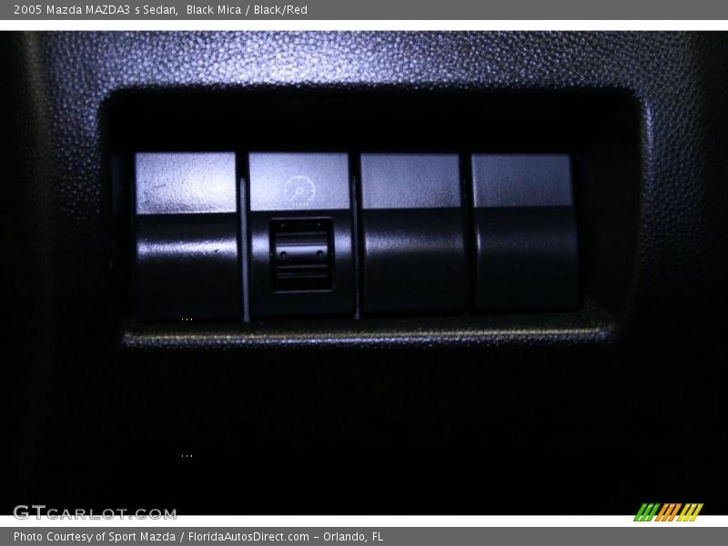 Black Mica / Black/Red 2005 Mazda MAZDA3 s Sedan